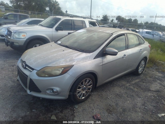 Photo 1 VIN: 1FAHP3F24CL375553 - FORD FOCUS 