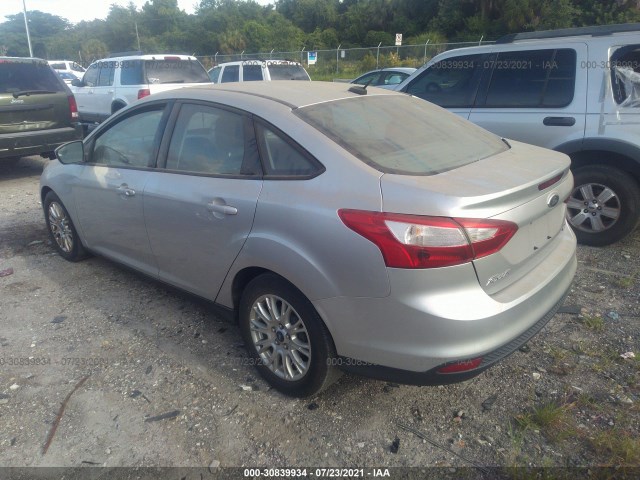 Photo 2 VIN: 1FAHP3F24CL375553 - FORD FOCUS 