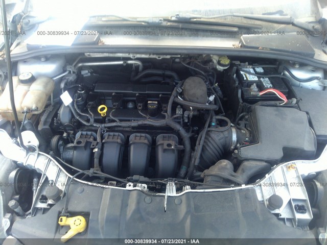 Photo 9 VIN: 1FAHP3F24CL375553 - FORD FOCUS 