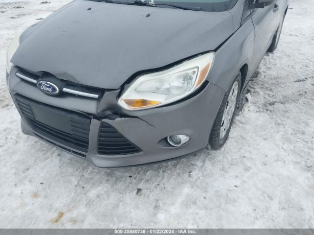 Photo 5 VIN: 1FAHP3F24CL381241 - FORD FOCUS 