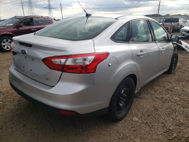 Photo 3 VIN: 1FAHP3F24CL405179 - FORD FOCUS SE 