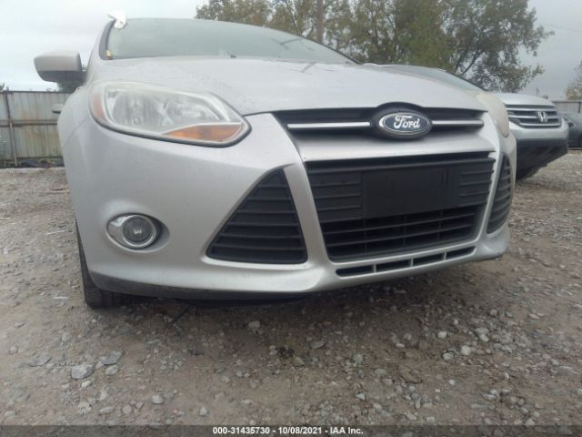 Photo 5 VIN: 1FAHP3F24CL411368 - FORD FOCUS 