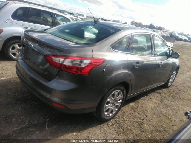 Photo 3 VIN: 1FAHP3F24CL415775 - FORD FOCUS 