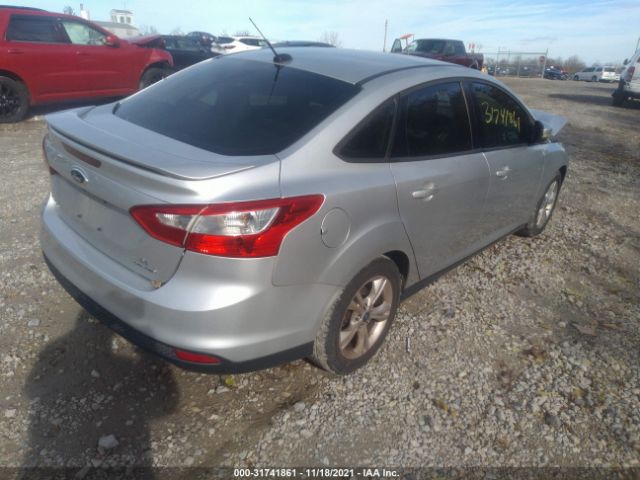 Photo 3 VIN: 1FAHP3F24CL448257 - FORD FOCUS 