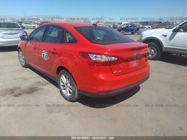 Photo 2 VIN: 1FAHP3F24CL454592 - FORD FOCUS 