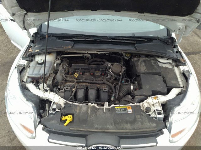 Photo 9 VIN: 1FAHP3F24CL474728 - FORD FOCUS 