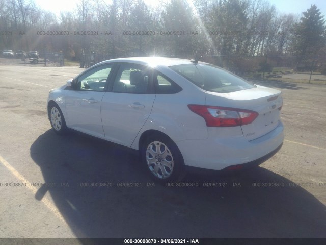 Photo 2 VIN: 1FAHP3F25CL106218 - FORD FOCUS 