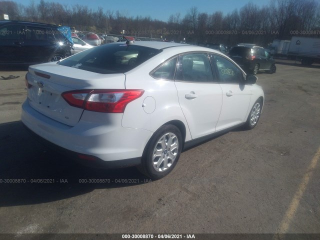 Photo 3 VIN: 1FAHP3F25CL106218 - FORD FOCUS 