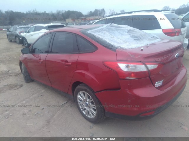 Photo 2 VIN: 1FAHP3F25CL123150 - FORD FOCUS 