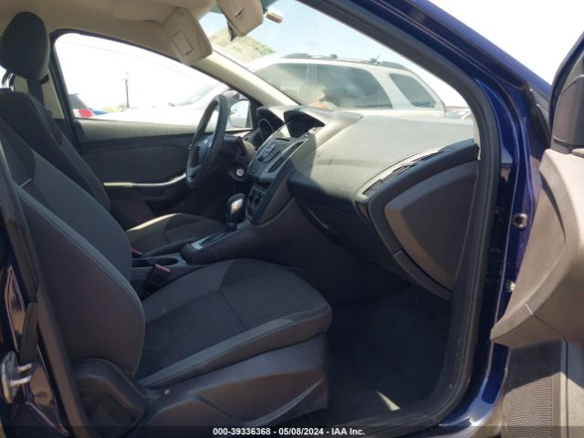 Photo 4 VIN: 1FAHP3F25CL125366 - FORD FOCUS 