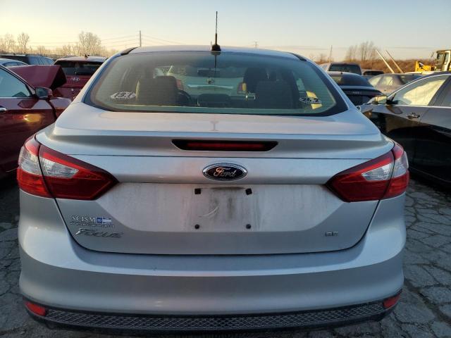 Photo 5 VIN: 1FAHP3F25CL139753 - FORD FOCUS SE 