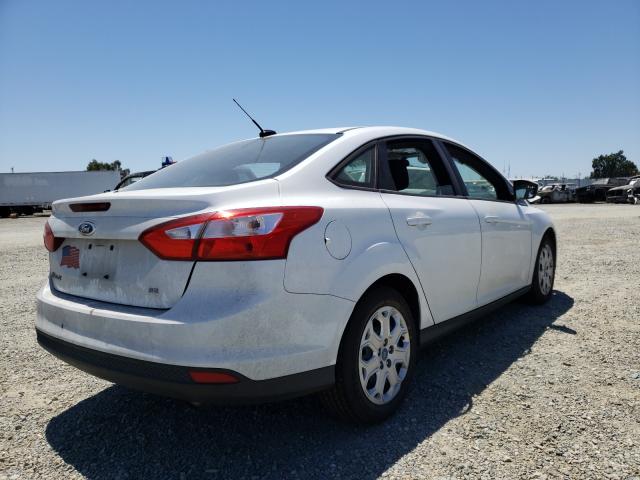 Photo 3 VIN: 1FAHP3F25CL140076 - FORD FOCUS SE 