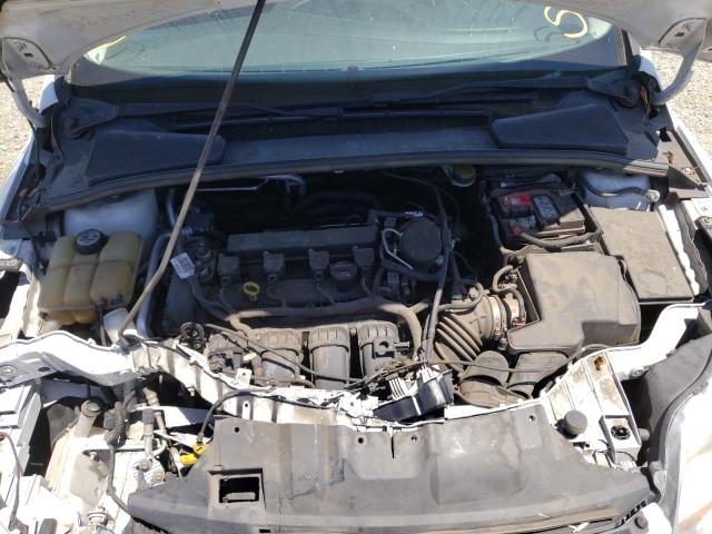 Photo 6 VIN: 1FAHP3F25CL140076 - FORD FOCUS SE 