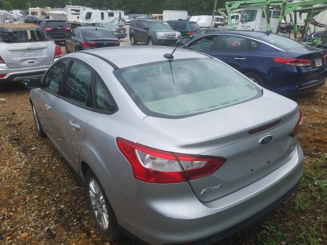 Photo 2 VIN: 1FAHP3F25CL147402 - FORD FOCUS SE 