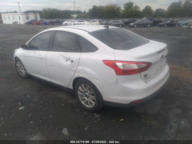 Photo 2 VIN: 1FAHP3F25CL156326 - FORD FOCUS 