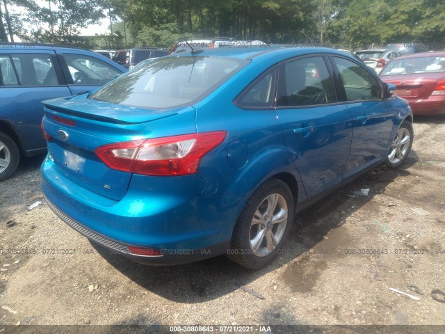 Photo 3 VIN: 1FAHP3F25CL174292 - FORD FOCUS 