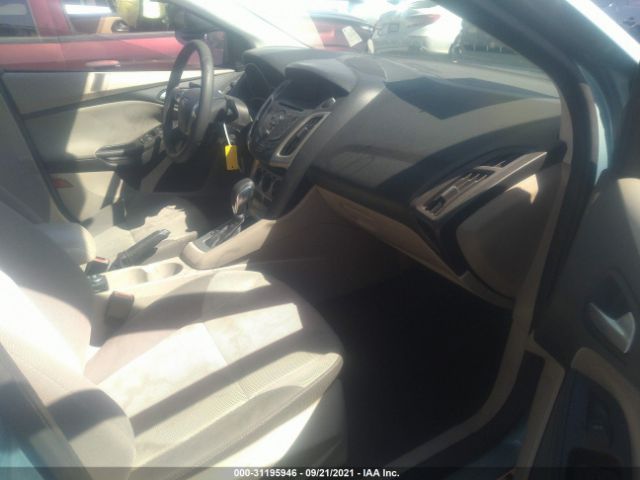 Photo 4 VIN: 1FAHP3F25CL175121 - FORD FOCUS 