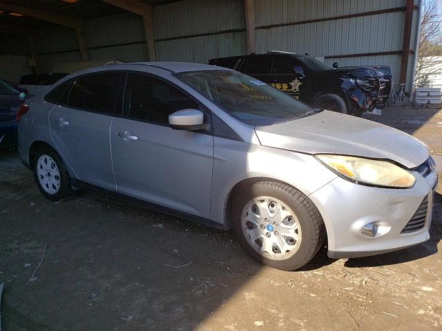 Photo 3 VIN: 1FAHP3F25CL207422 - FORD FOCUS SE 