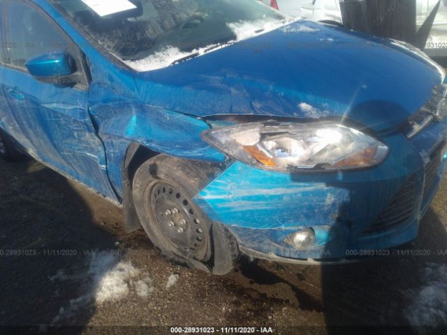 Photo 5 VIN: 1FAHP3F25CL262307 - FORD FOCUS 