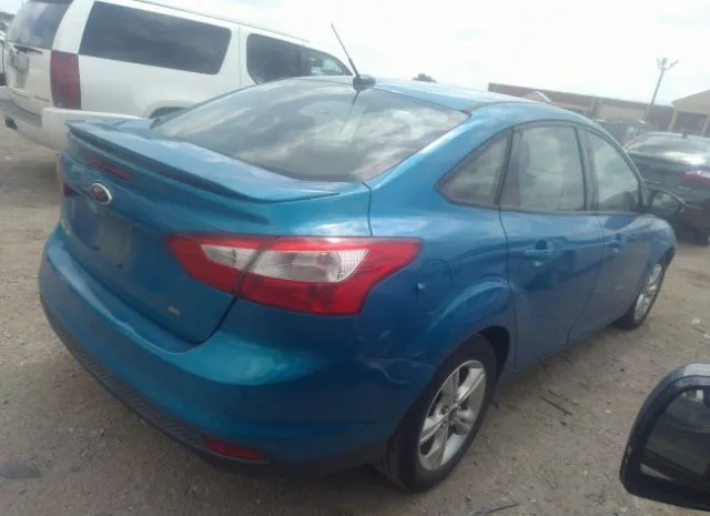 Photo 3 VIN: 1FAHP3F25CL279737 - FORD FOCUS 