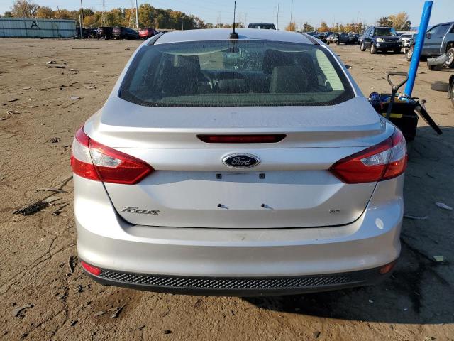 Photo 5 VIN: 1FAHP3F25CL304216 - FORD FOCUS SE 