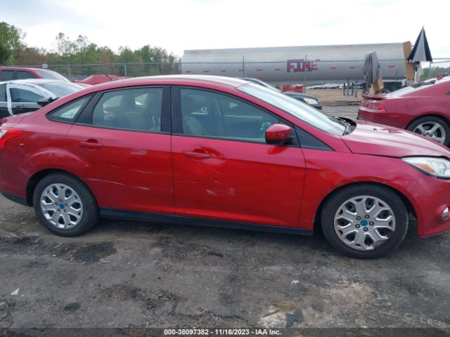 Photo 5 VIN: 1FAHP3F25CL308380 - FORD FOCUS 