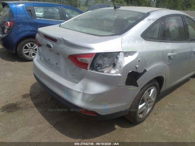 Photo 5 VIN: 1FAHP3F25CL336518 - FORD FOCUS 