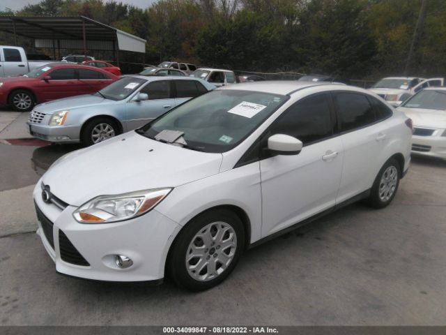 Photo 1 VIN: 1FAHP3F25CL370846 - FORD FOCUS 