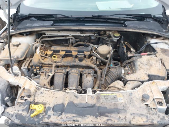 Photo 9 VIN: 1FAHP3F25CL372855 - FORD FOCUS 