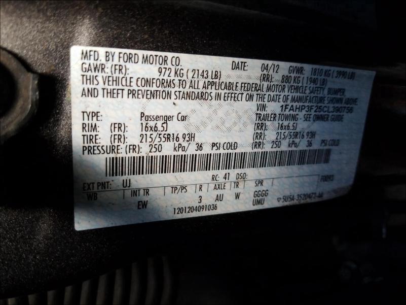 Photo 9 VIN: 1FAHP3F25CL390756 - FORD FOCUS SE 