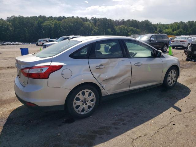 Photo 2 VIN: 1FAHP3F25CL426848 - FORD FOCUS SE 