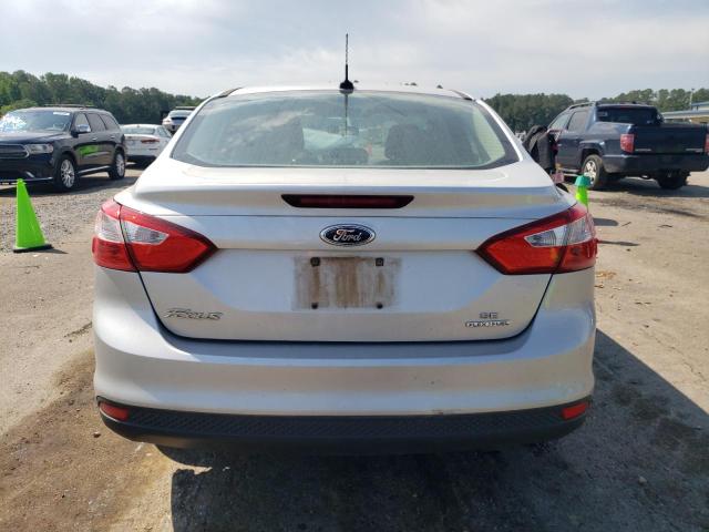 Photo 5 VIN: 1FAHP3F25CL426848 - FORD FOCUS SE 