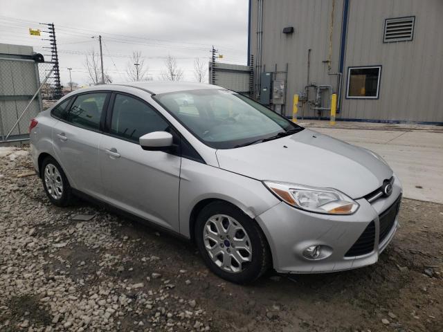 Photo 3 VIN: 1FAHP3F25CL446260 - FORD FOCUS SE 