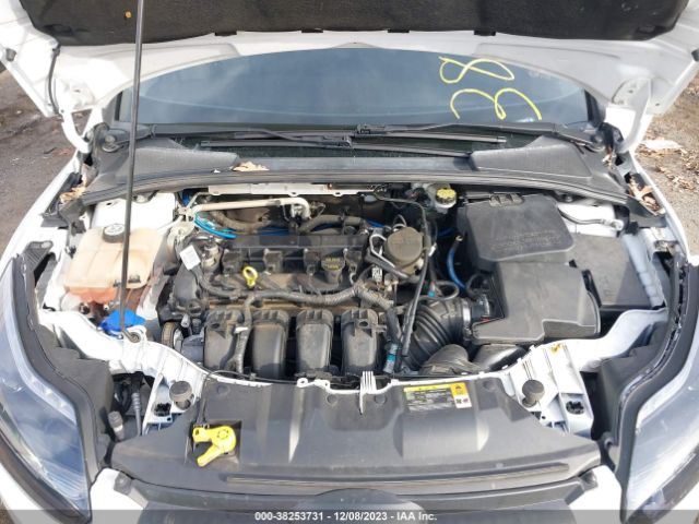 Photo 9 VIN: 1FAHP3F25CL454777 - FORD FOCUS 