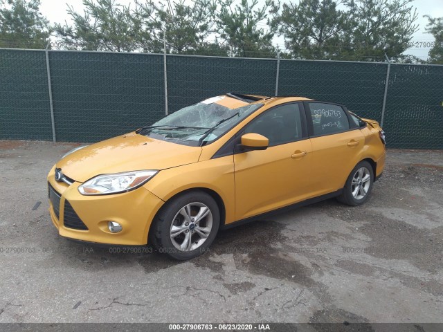 Photo 1 VIN: 1FAHP3F25CL475371 - FORD FOCUS 