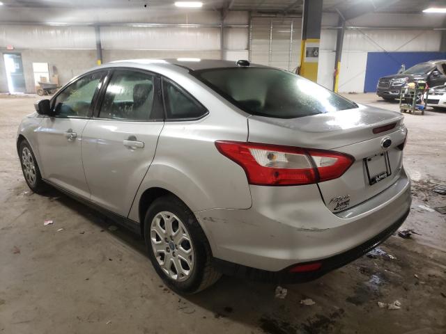 Photo 2 VIN: 1FAHP3F26CL105823 - FORD FOCUS SE 