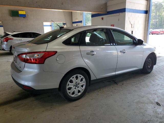 Photo 2 VIN: 1FAHP3F26CL146517 - FORD FOCUS SE 