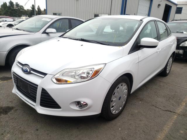 Photo 1 VIN: 1FAHP3F26CL161518 - FORD FOCUS SE 