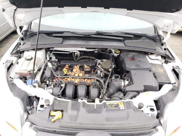 Photo 6 VIN: 1FAHP3F26CL161518 - FORD FOCUS SE 