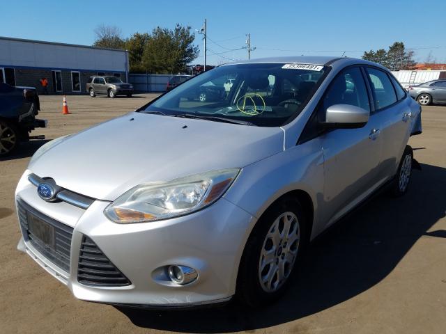 Photo 1 VIN: 1FAHP3F26CL169845 - FORD FOCUS SE 