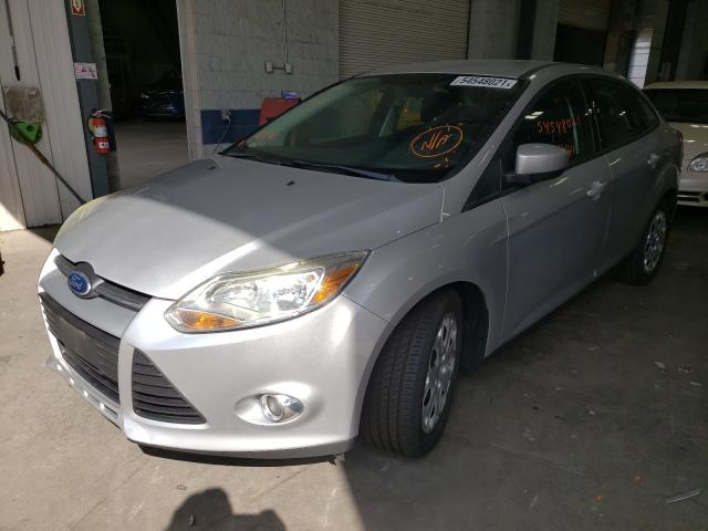 Photo 1 VIN: 1FAHP3F26CL184474 - FORD FOCUS SE 