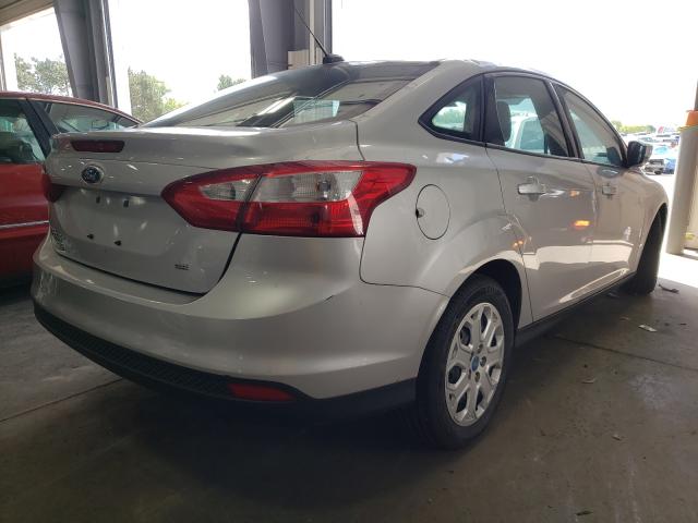 Photo 3 VIN: 1FAHP3F26CL184474 - FORD FOCUS SE 