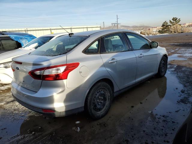 Photo 2 VIN: 1FAHP3F26CL201936 - FORD FOCUS SE 