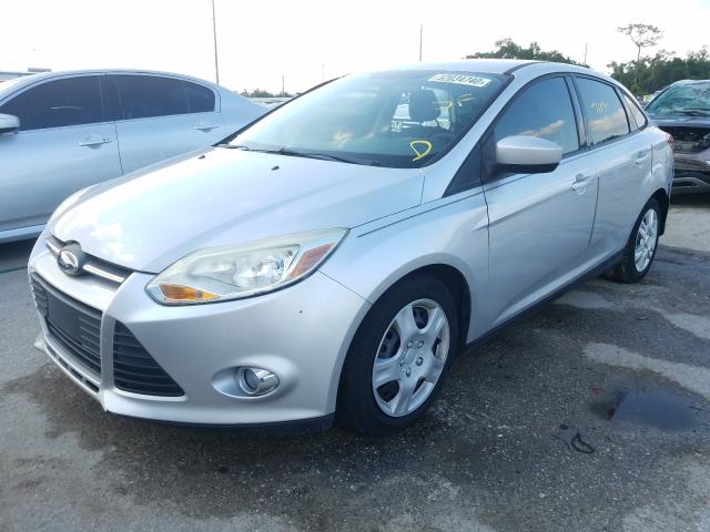 Photo 1 VIN: 1FAHP3F26CL204996 - FORD FOCUS SE 