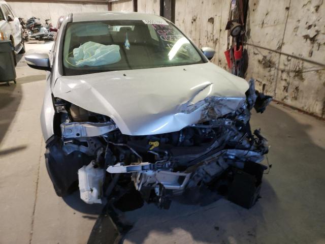 Photo 8 VIN: 1FAHP3F26CL207610 - FORD FOCUS SE 