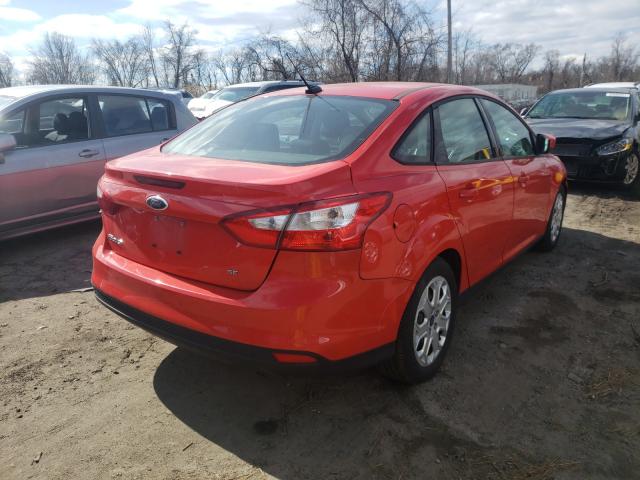 Photo 3 VIN: 1FAHP3F26CL233835 - FORD FOCUS SE 