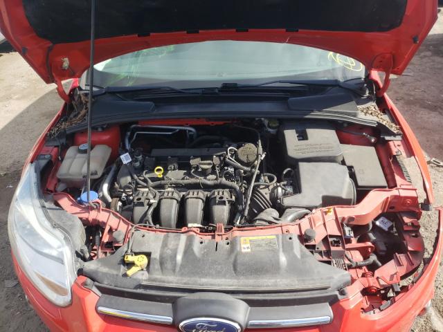 Photo 6 VIN: 1FAHP3F26CL233835 - FORD FOCUS SE 