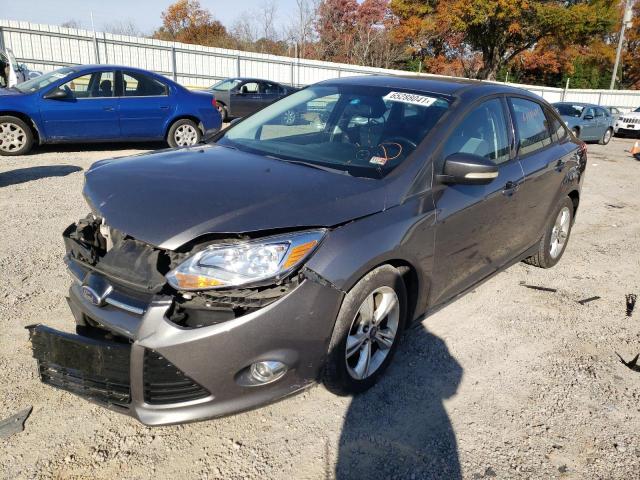 Photo 1 VIN: 1FAHP3F26CL242941 - FORD FOCUS SE 