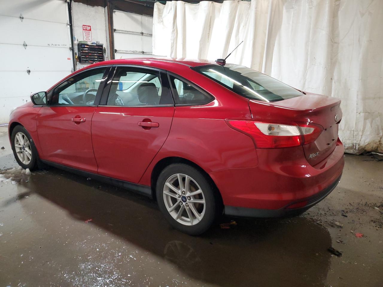 Photo 1 VIN: 1FAHP3F26CL255835 - FORD FOCUS 