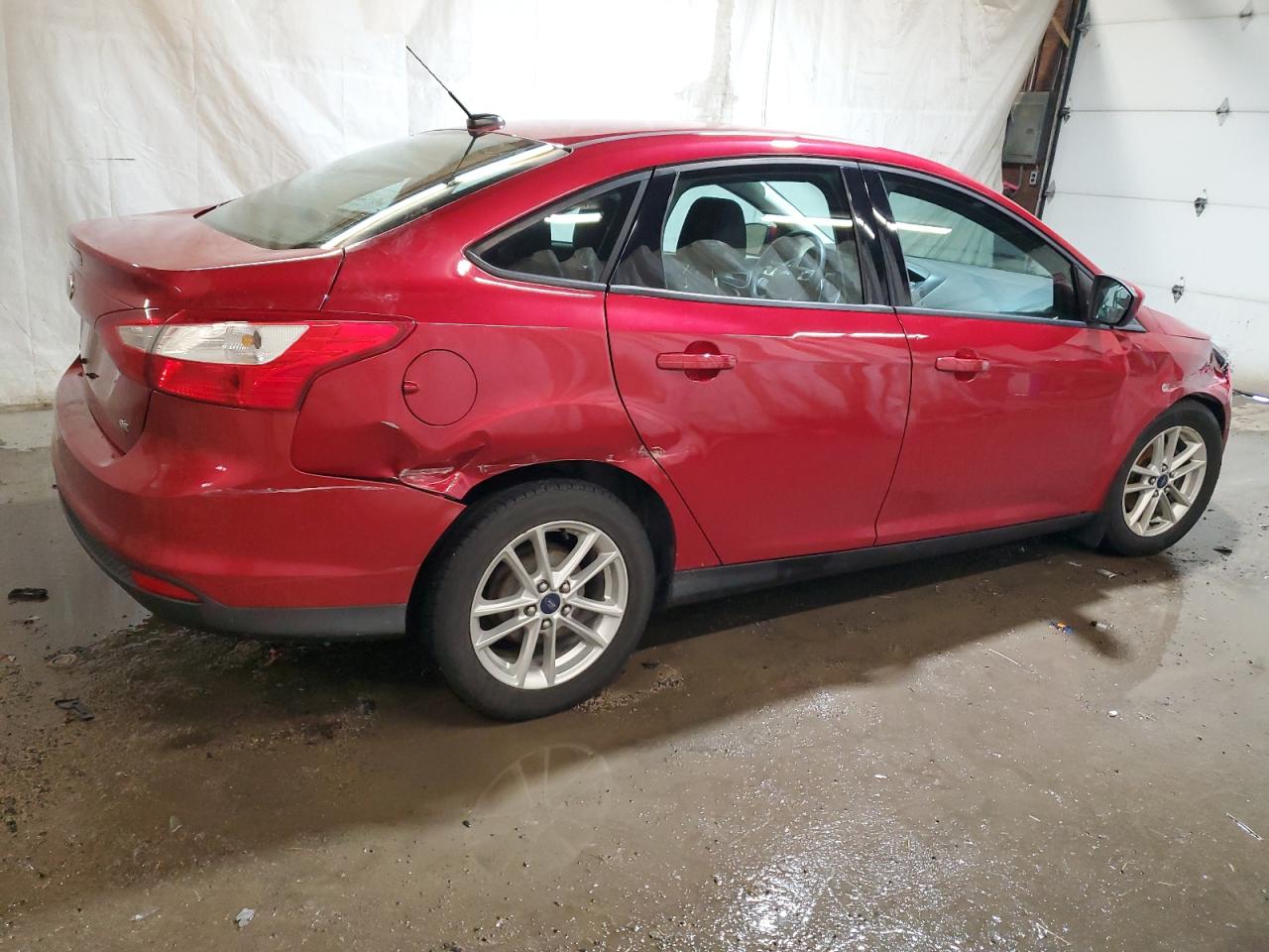 Photo 2 VIN: 1FAHP3F26CL255835 - FORD FOCUS 